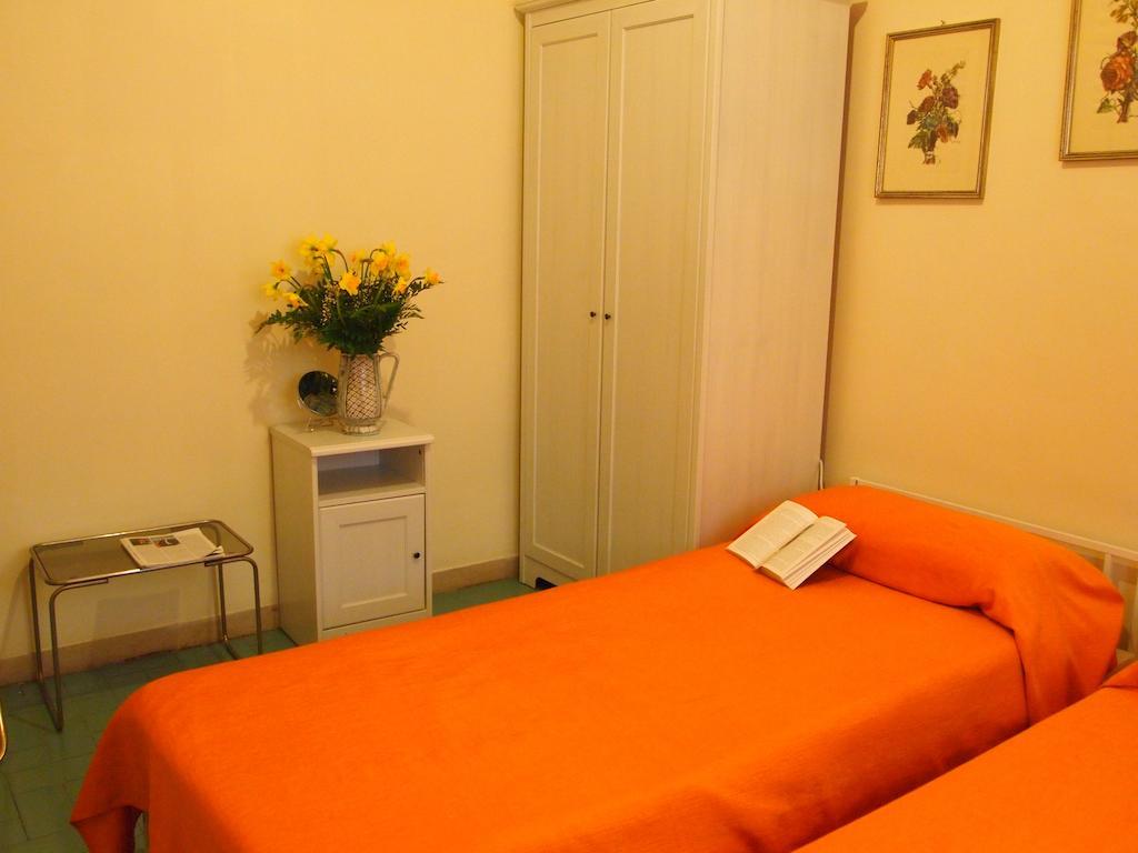 B&B All'Ombra Di San Pietro Rome Room photo